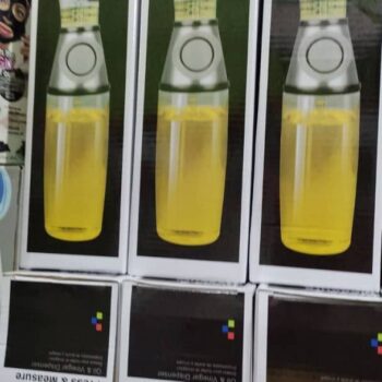 Press and measure oil