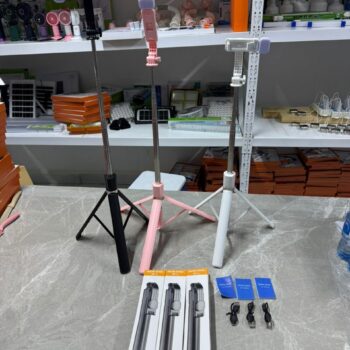 LR7-L  selfie tripod stand… 1.7m long