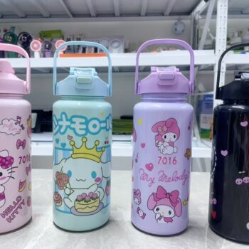 2000ml water bottle
